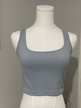 Dynamic Tank (M)